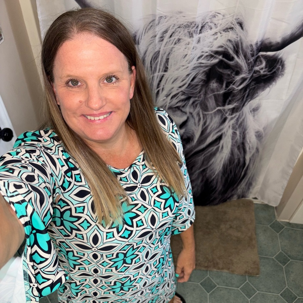 Meet your Posher, Melissa
